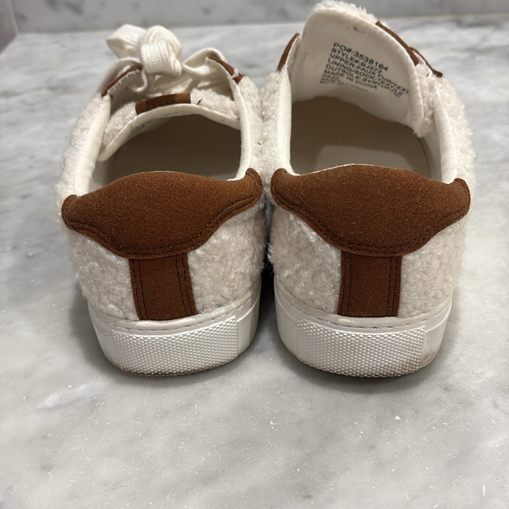 J Crew fun and fleece sneakers ⭐️❤️⭐️size 8 - Picture 4 of 6